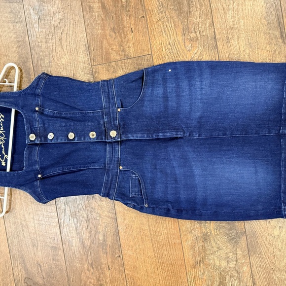 Guess Blue Denim Top with Gold Accents - Picture 1 of 2
